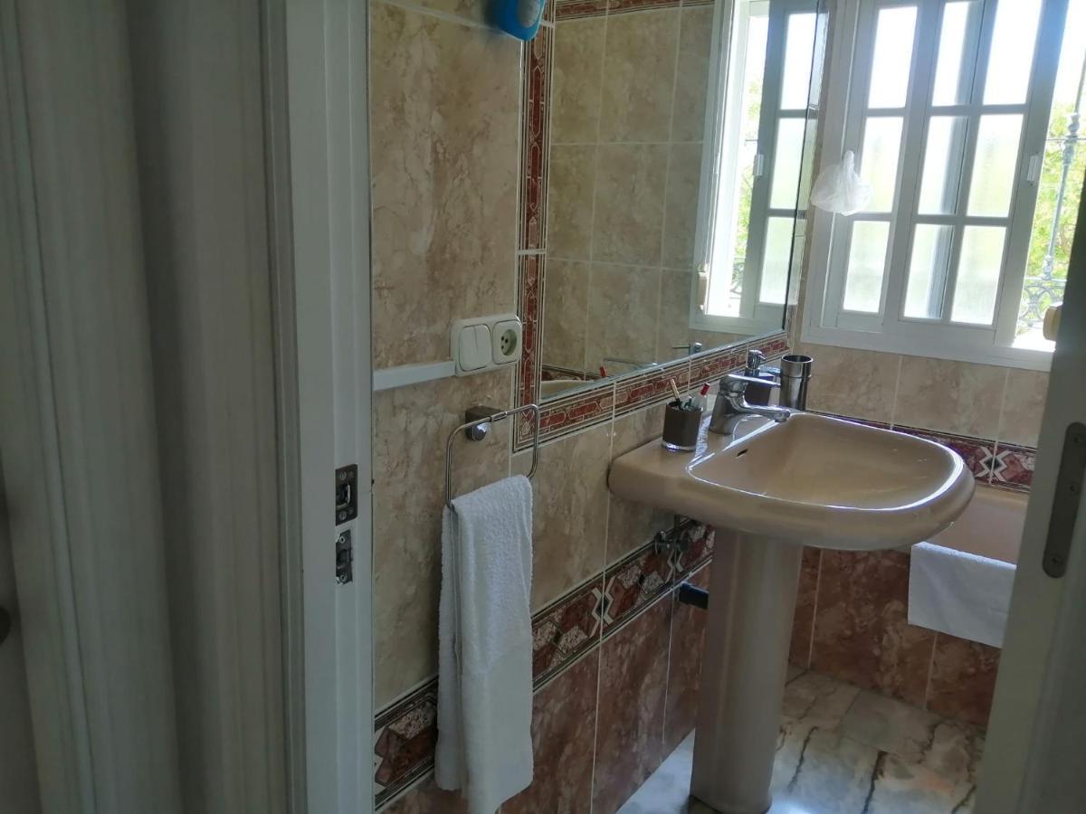 Room In Lovely Cottage House Habitaciones En Chalet En Cadiz San Fernando Buitenkant foto